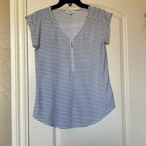 Express sateen striped navy blue white career cap sleeve V neck blouse XS